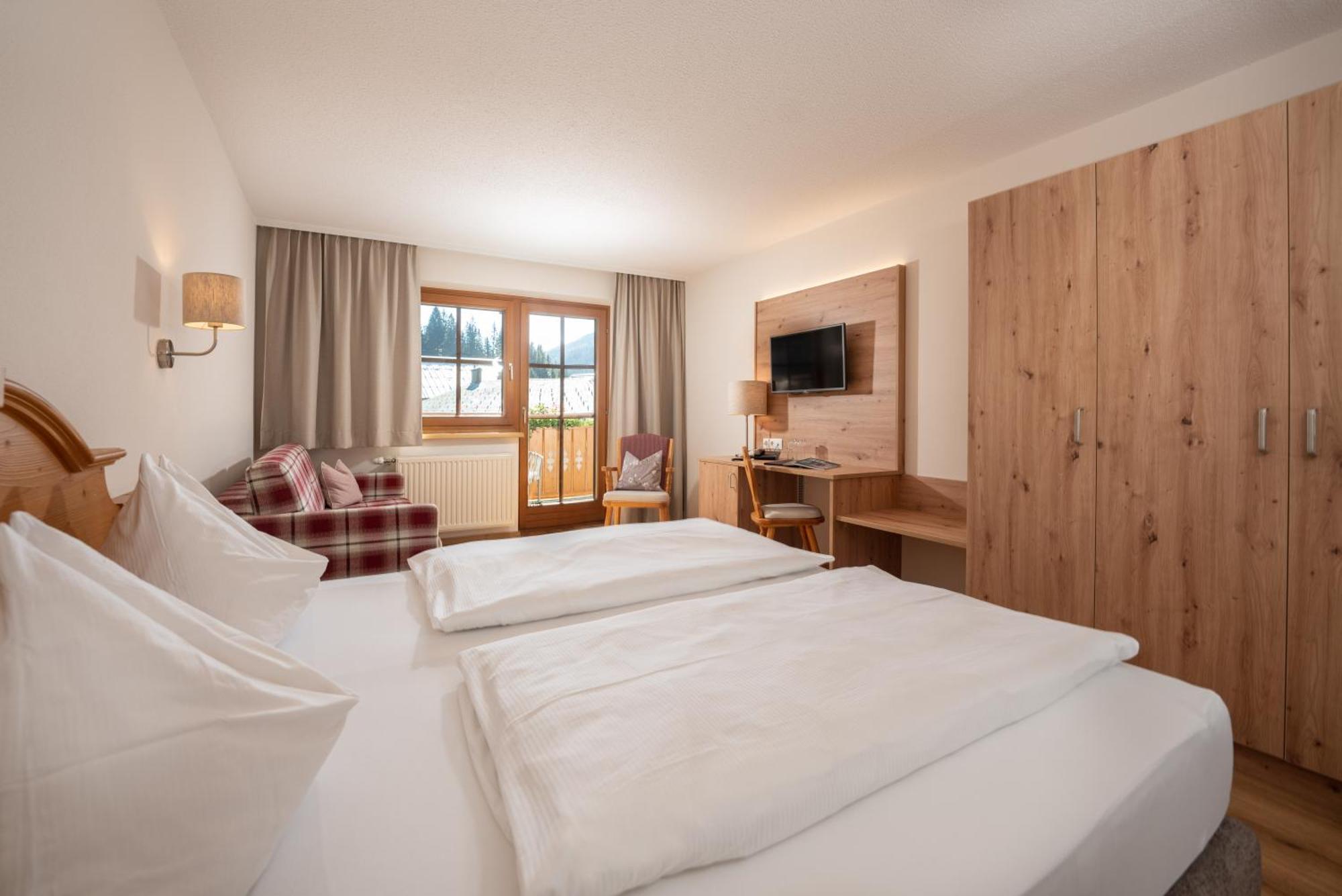 Hotel Am Sonnenhuegel Filzmoos Exteriör bild