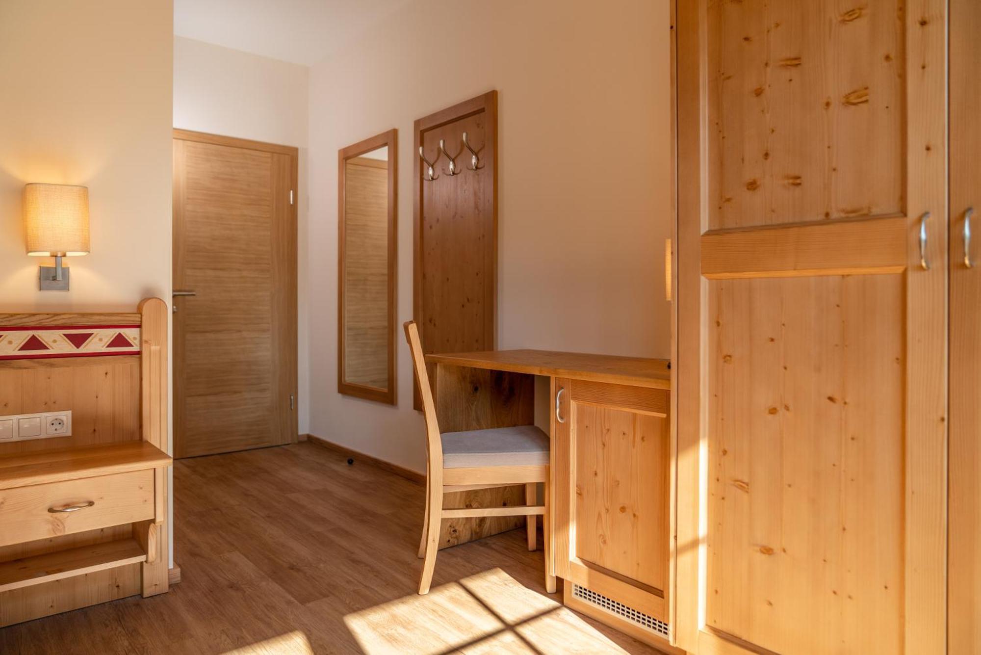 Hotel Am Sonnenhuegel Filzmoos Exteriör bild